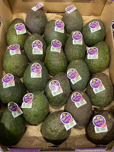 Avocado 18 stuks krat ready to eat